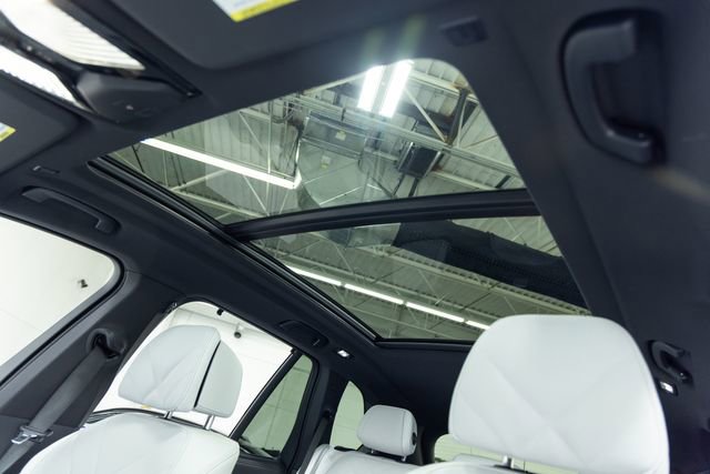 Used 2026 BMW X5 xDrive40i image 12