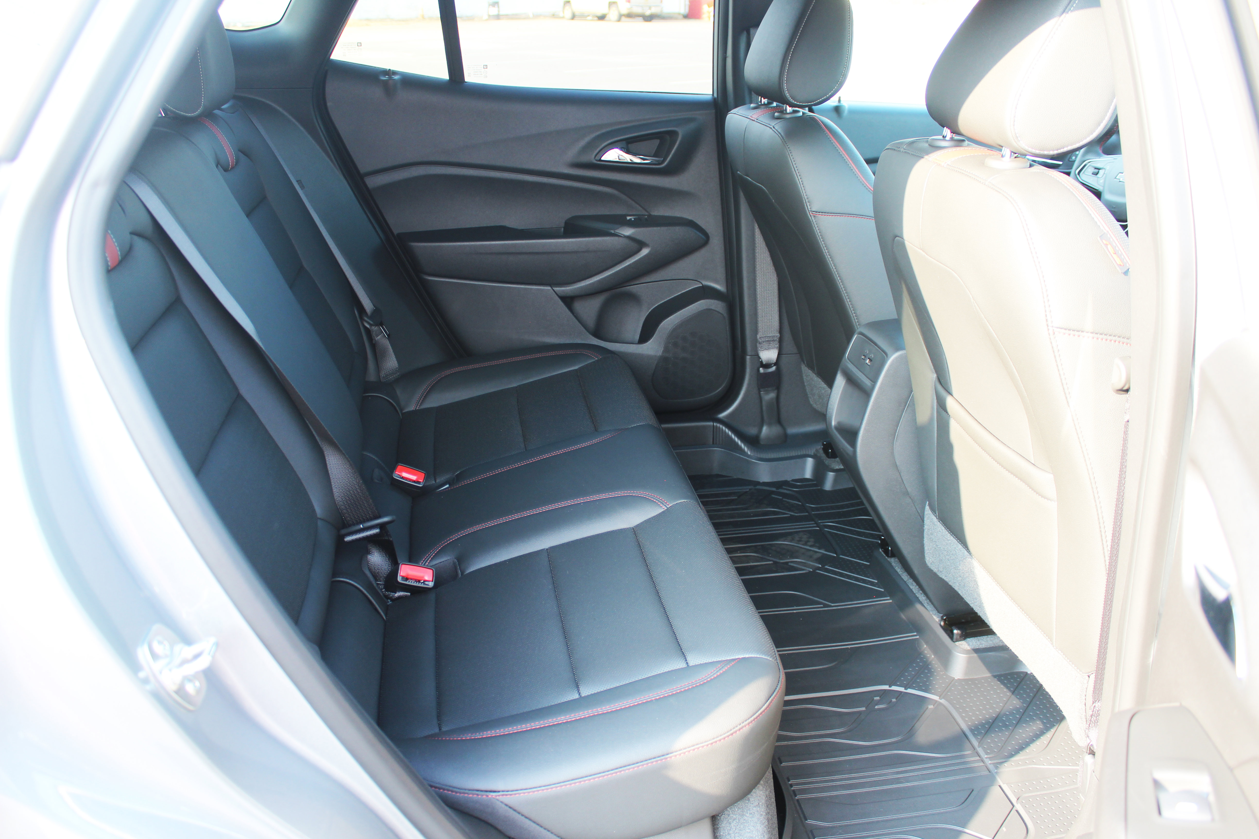 New 2025 Chevrolet Trax RS w/ Driver Confidence Package image 43