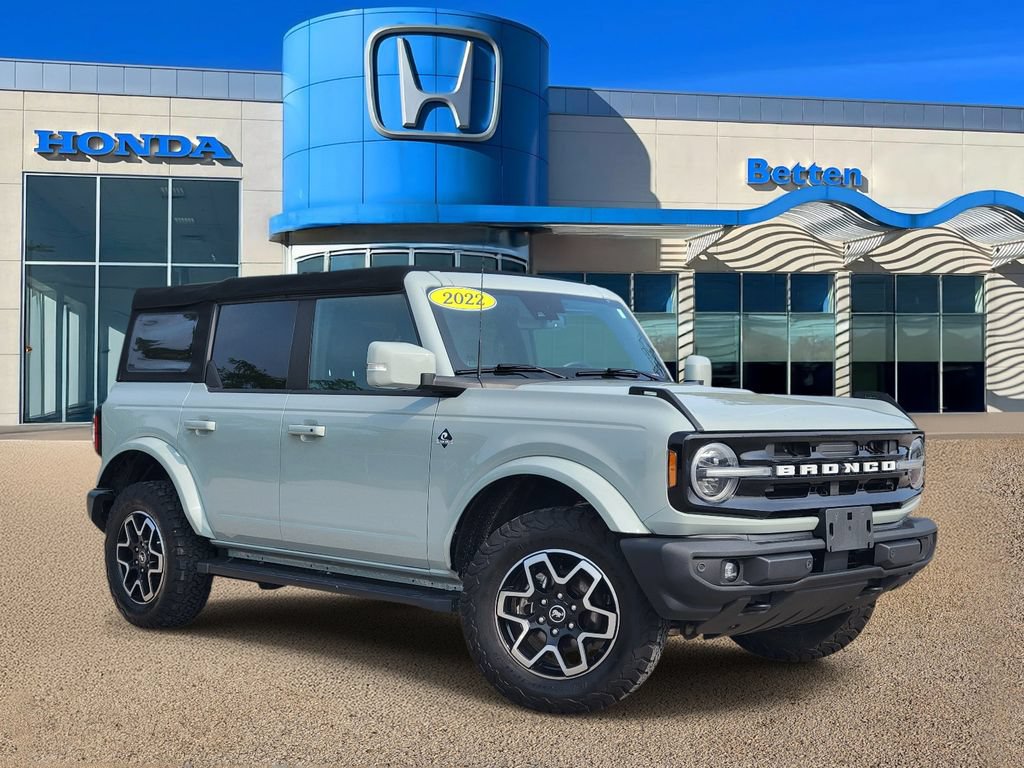 Used 2022 Ford Bronco Outer Banks AWD/4WD image 1
