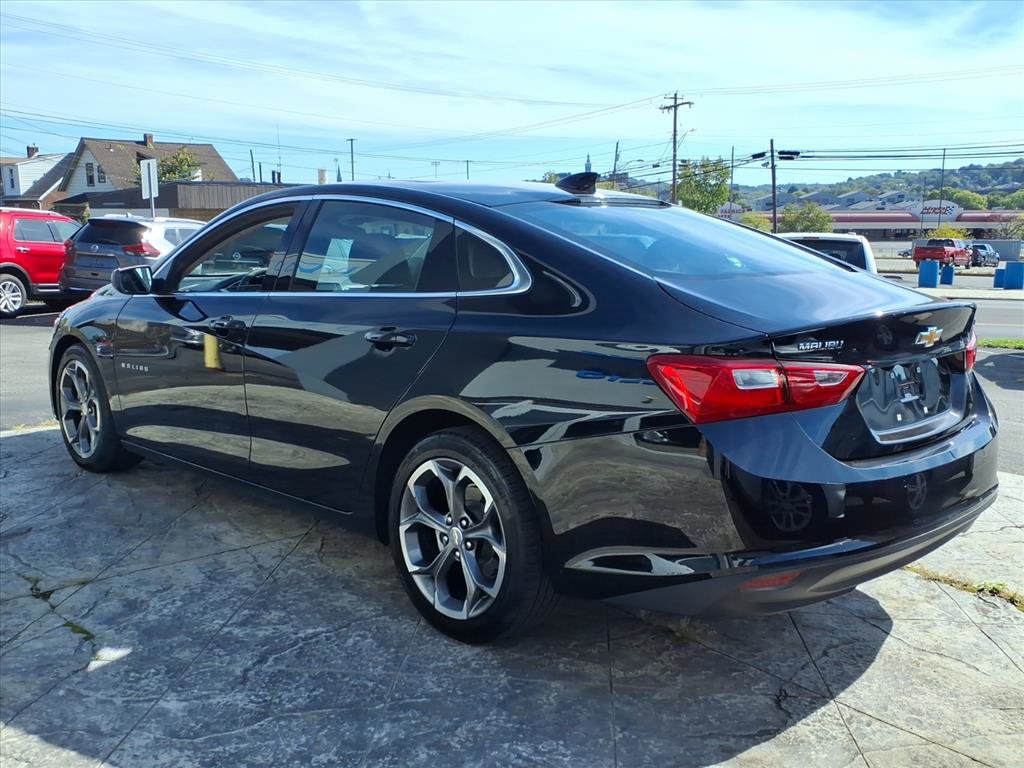Used 2024 Chevrolet Malibu LT image 4