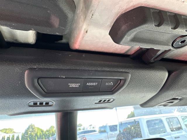 Used 2021 Jeep Gladiator Overland w/ Popular Equipment Package AWD/4WD image 16