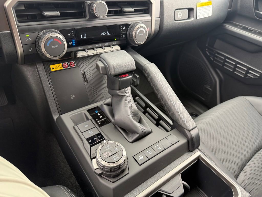 New 2026 Toyota 4Runner TRD Off-Road Premium AWD/4WD image 27