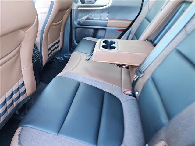 Used 2025 Ford Bronco Sport Outer Banks w/ Outer Banks Tech Package+ AWD/4WD image 15