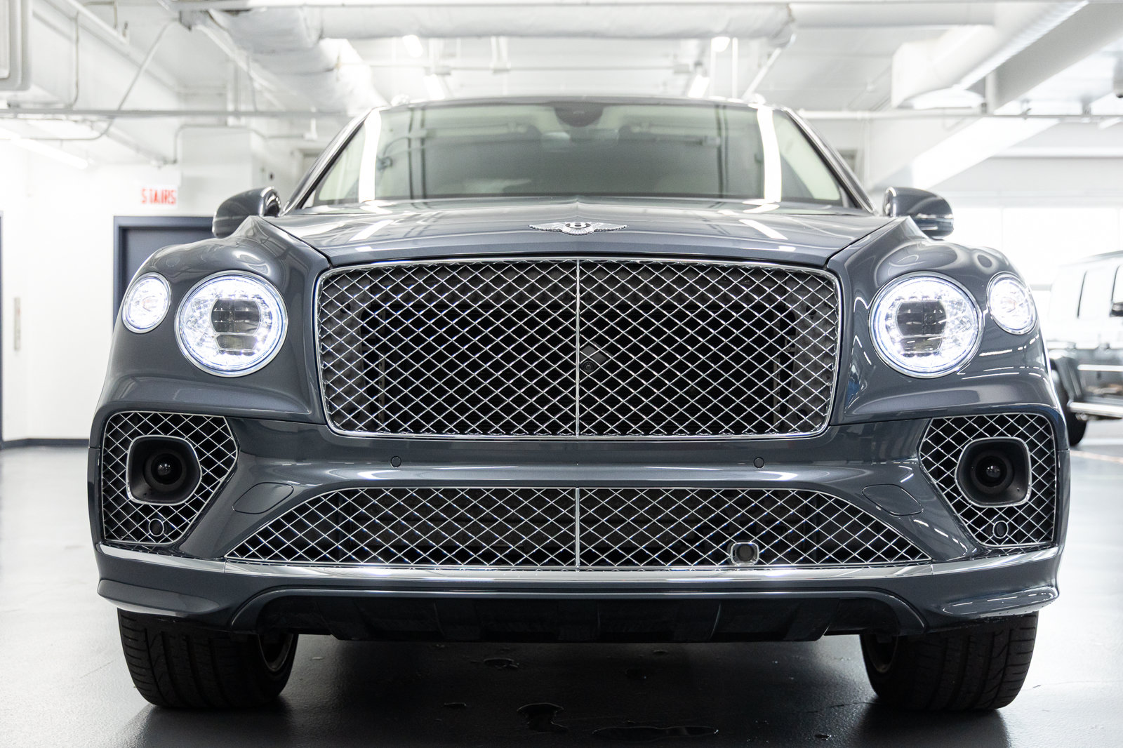Certified 2023 Bentley Bentayga AWD/4WD image 12