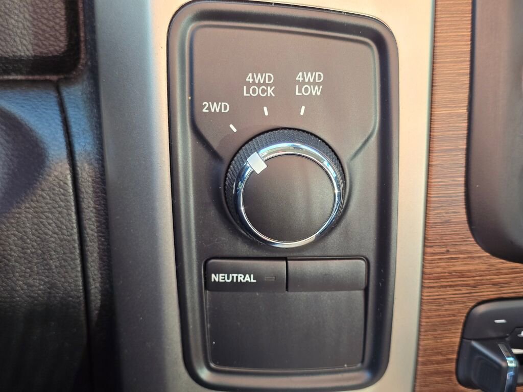 Used 2014 RAM 2500 Laramie w/ Convenience Group image 30