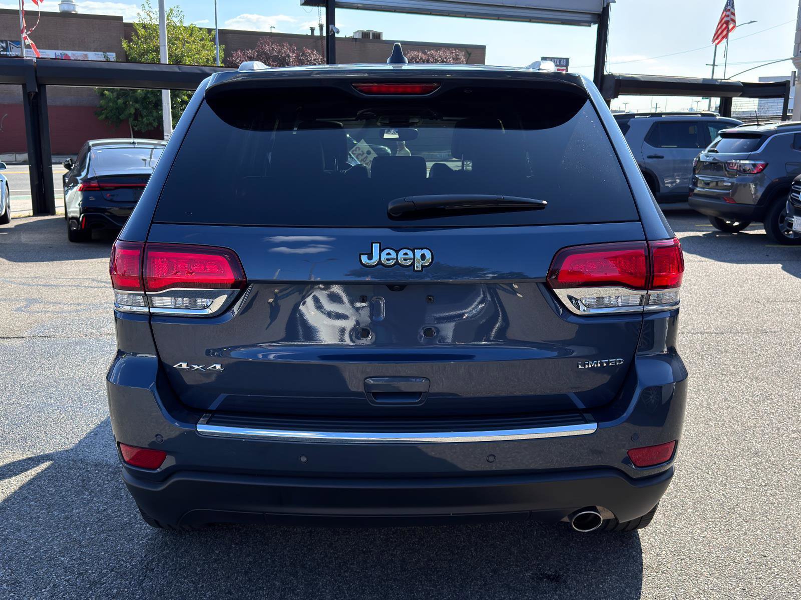 Used 2021 Jeep Grand Cherokee Limited image 5