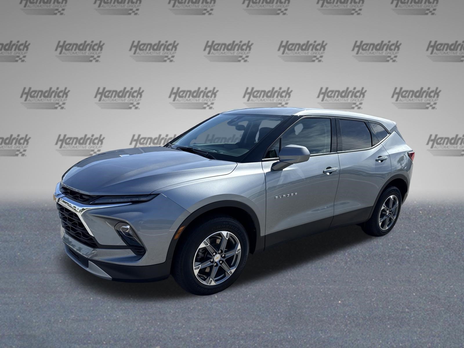 Used 2025 Chevrolet Blazer LT AWD/4WD image 4