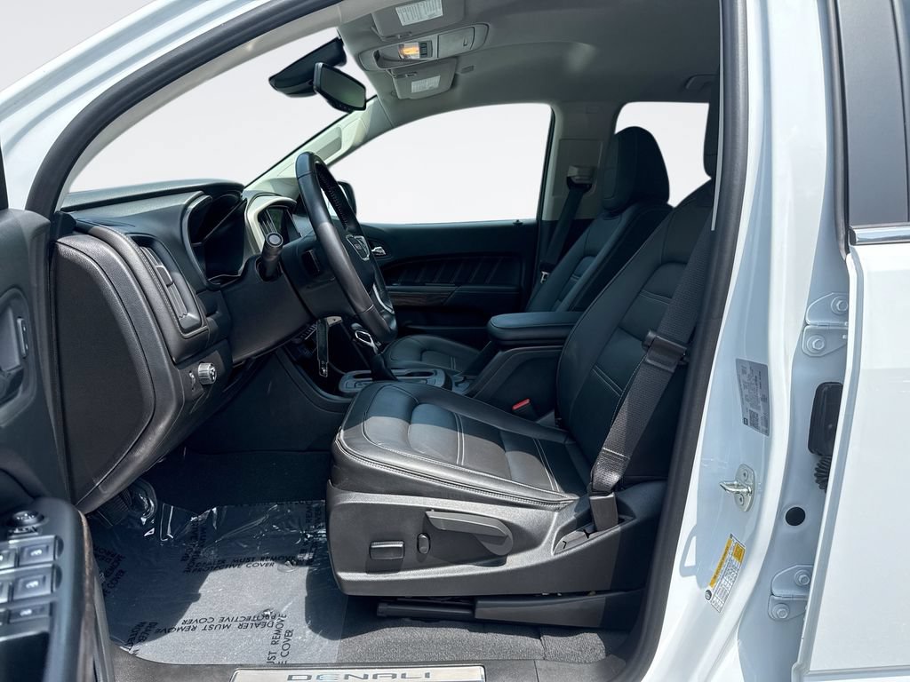 Used 2022 GMC Canyon Denali RWD image 13