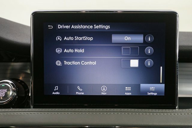 Used 2022 Lincoln Corsair AWD w/ Premium Package image 27