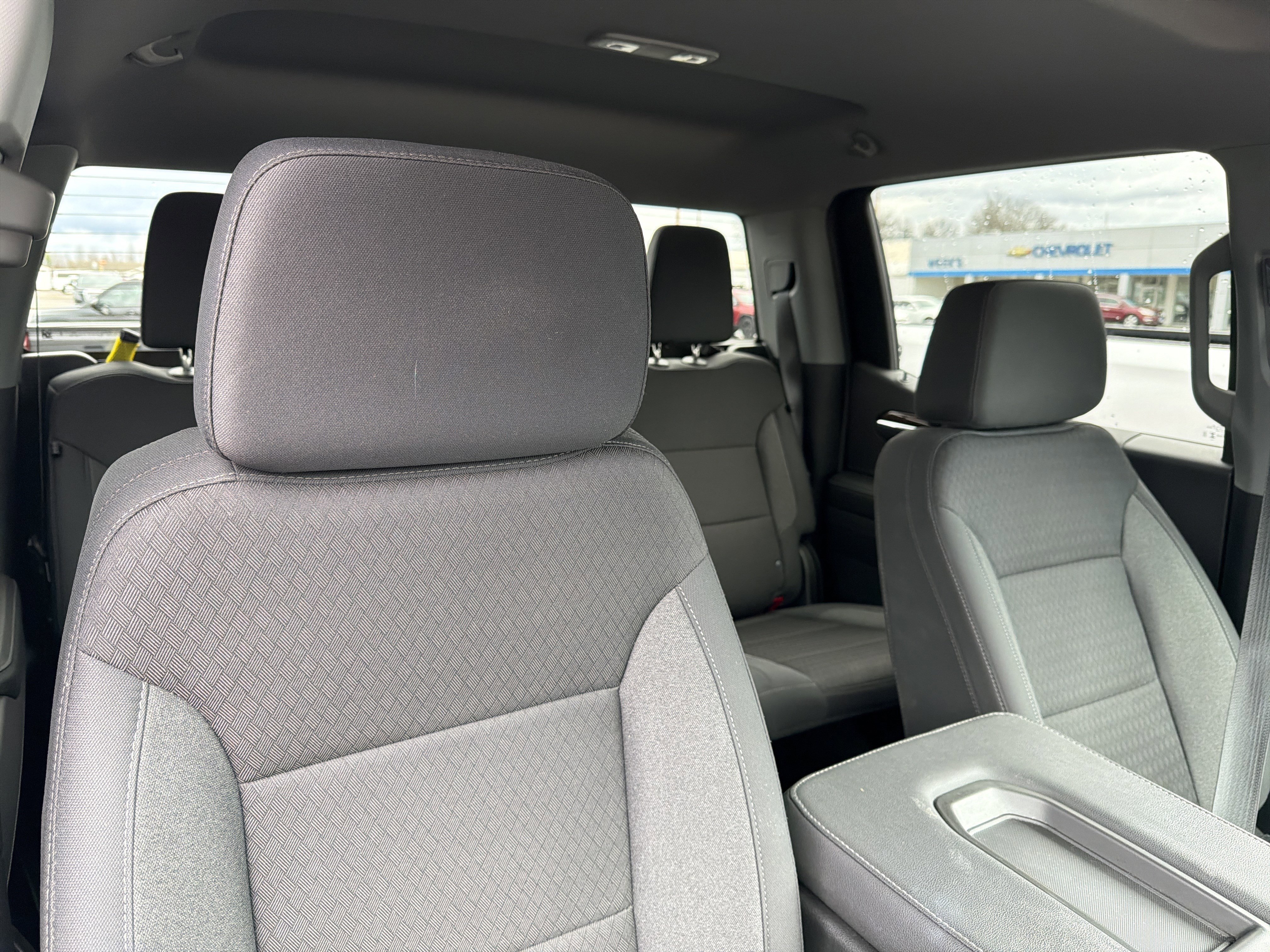 Used 2024 GMC Sierra 1500 SLE AWD/4WD image 5