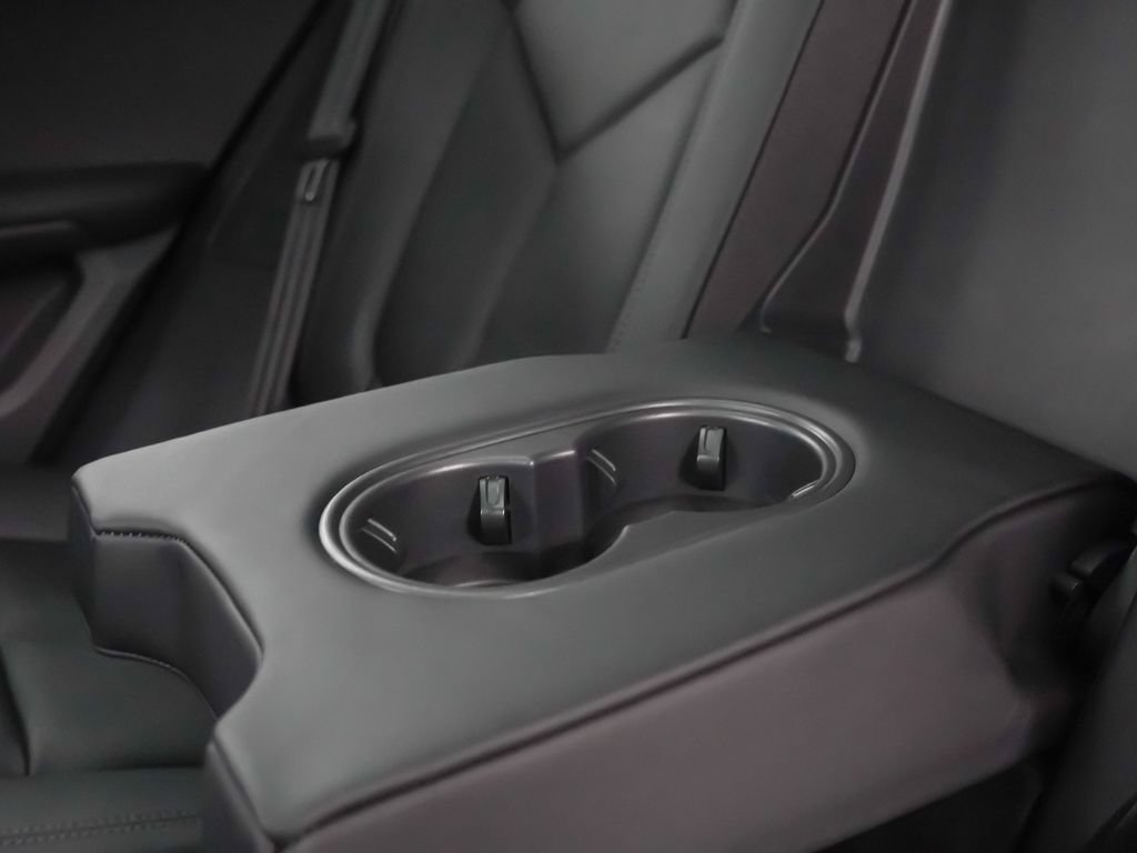 Certified 2026 Porsche Macan Turbo AWD/4WD image 19