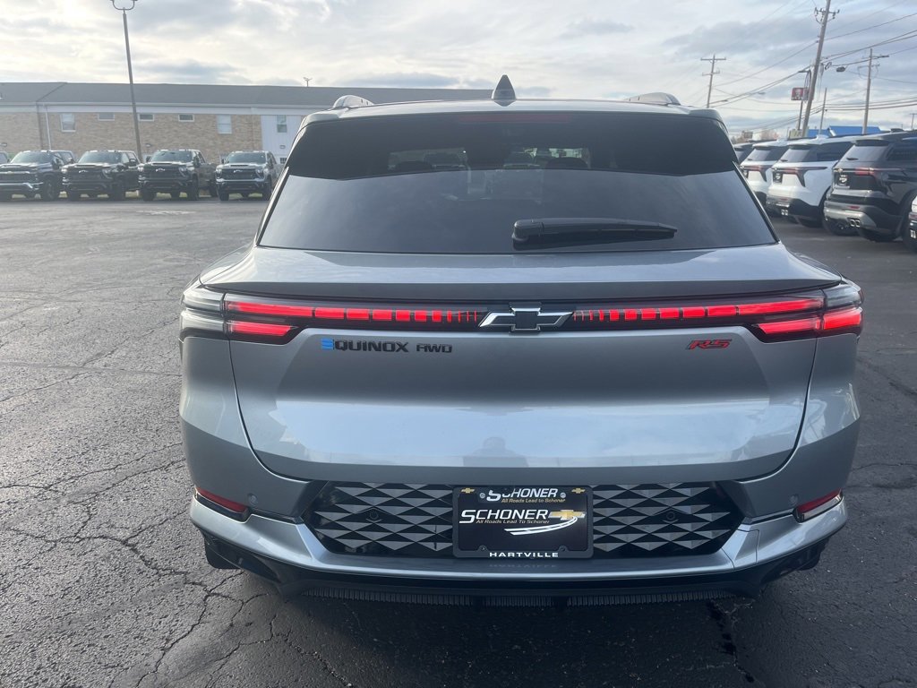 New 2026 Chevrolet Equinox EV RS image 4