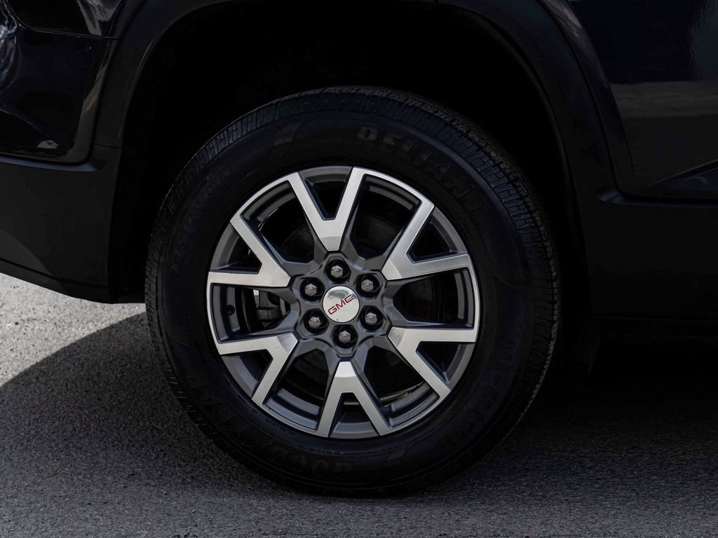 Used 2020 GMC Acadia SLT AWD/4WD image 10