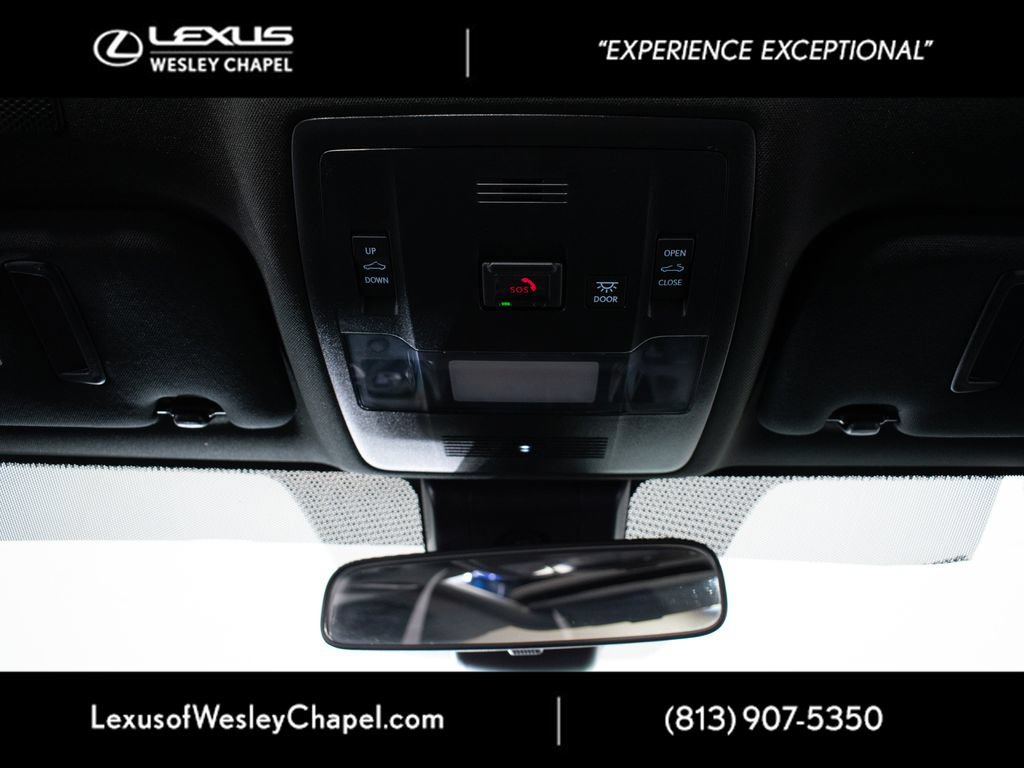 Certified 2025 Lexus IS 350 F Sport RWD image 21