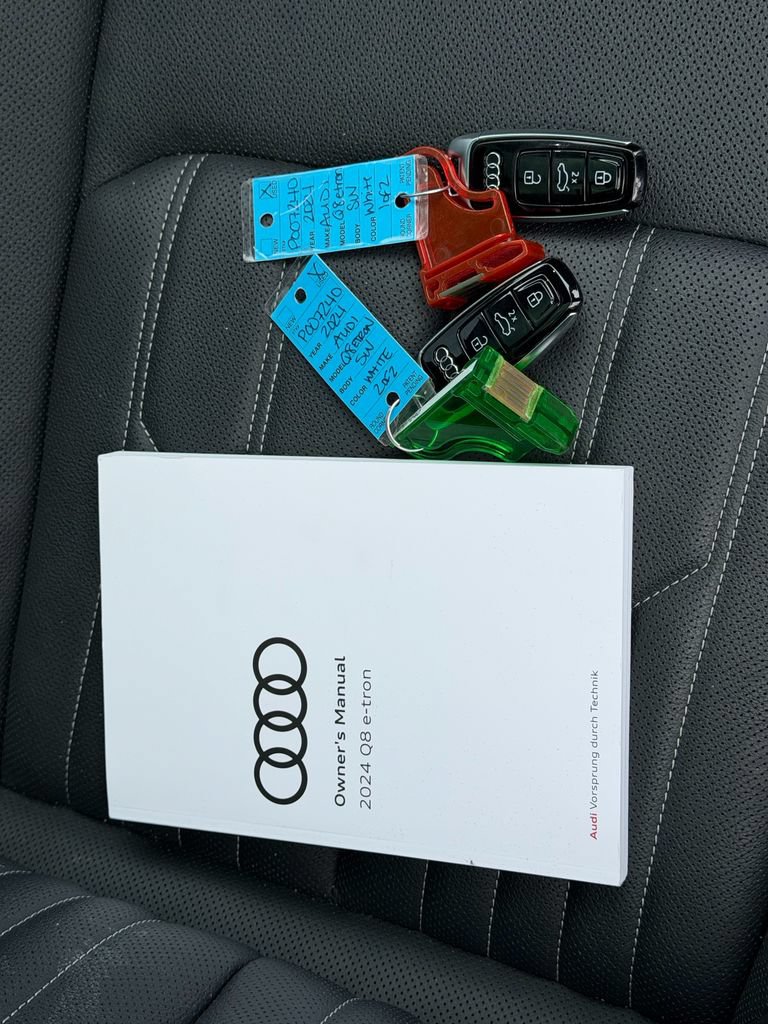 Certified 2024 Audi Q8 e-tron Prestige w/ Prestige Package AWD/4WD image 8