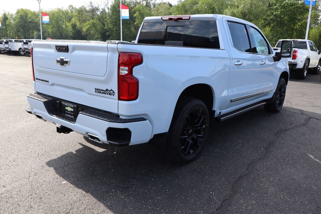 New 2026 Chevrolet Silverado 1500 High Country w/ Technology Package AWD/4WD image 24
