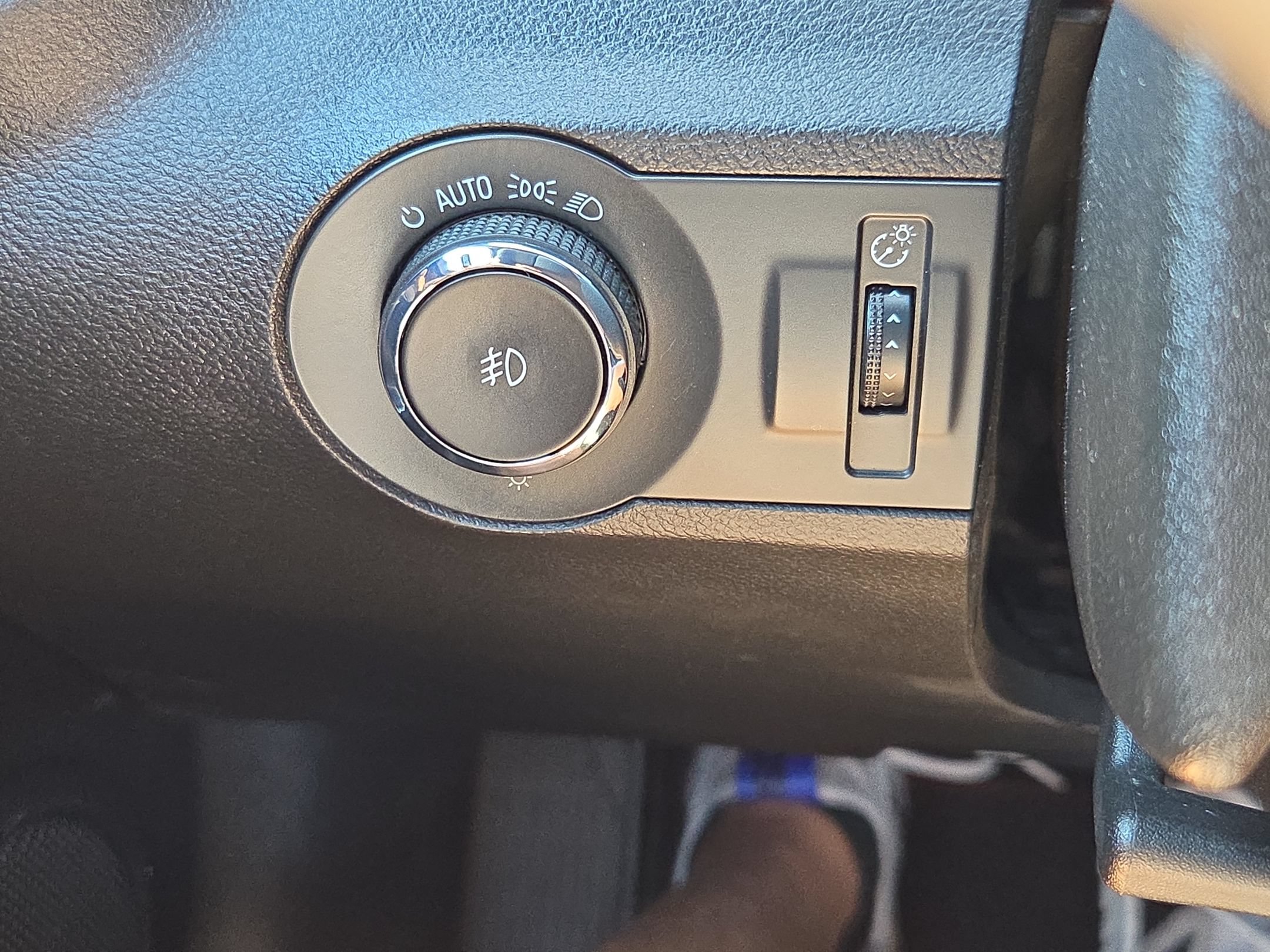 Used 2014 Chevrolet Camaro ZL1 RWD image 19