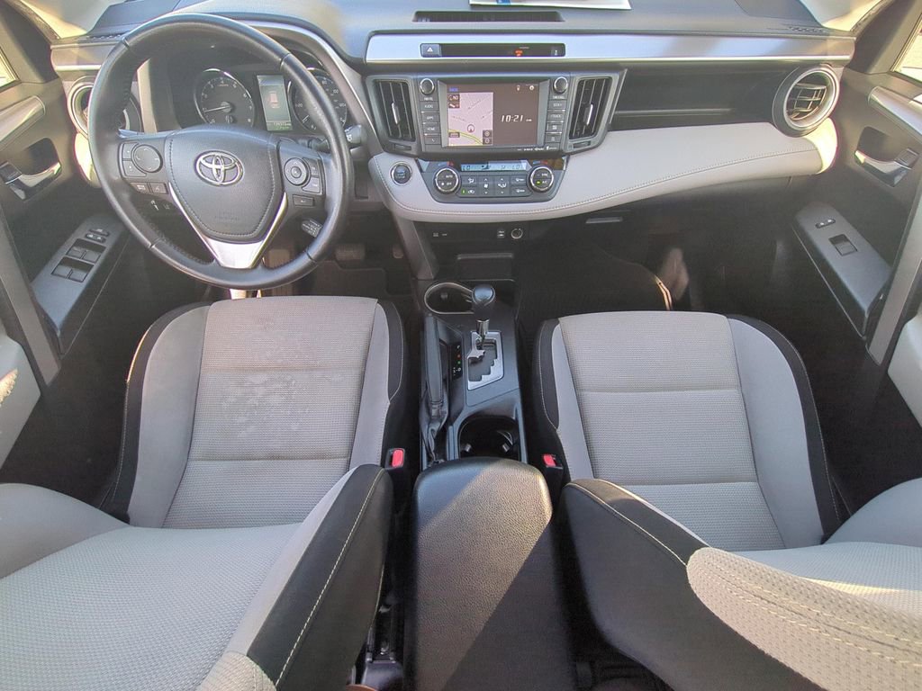 Used 2016 Toyota RAV4 XLE w/ Convenience Package image 14