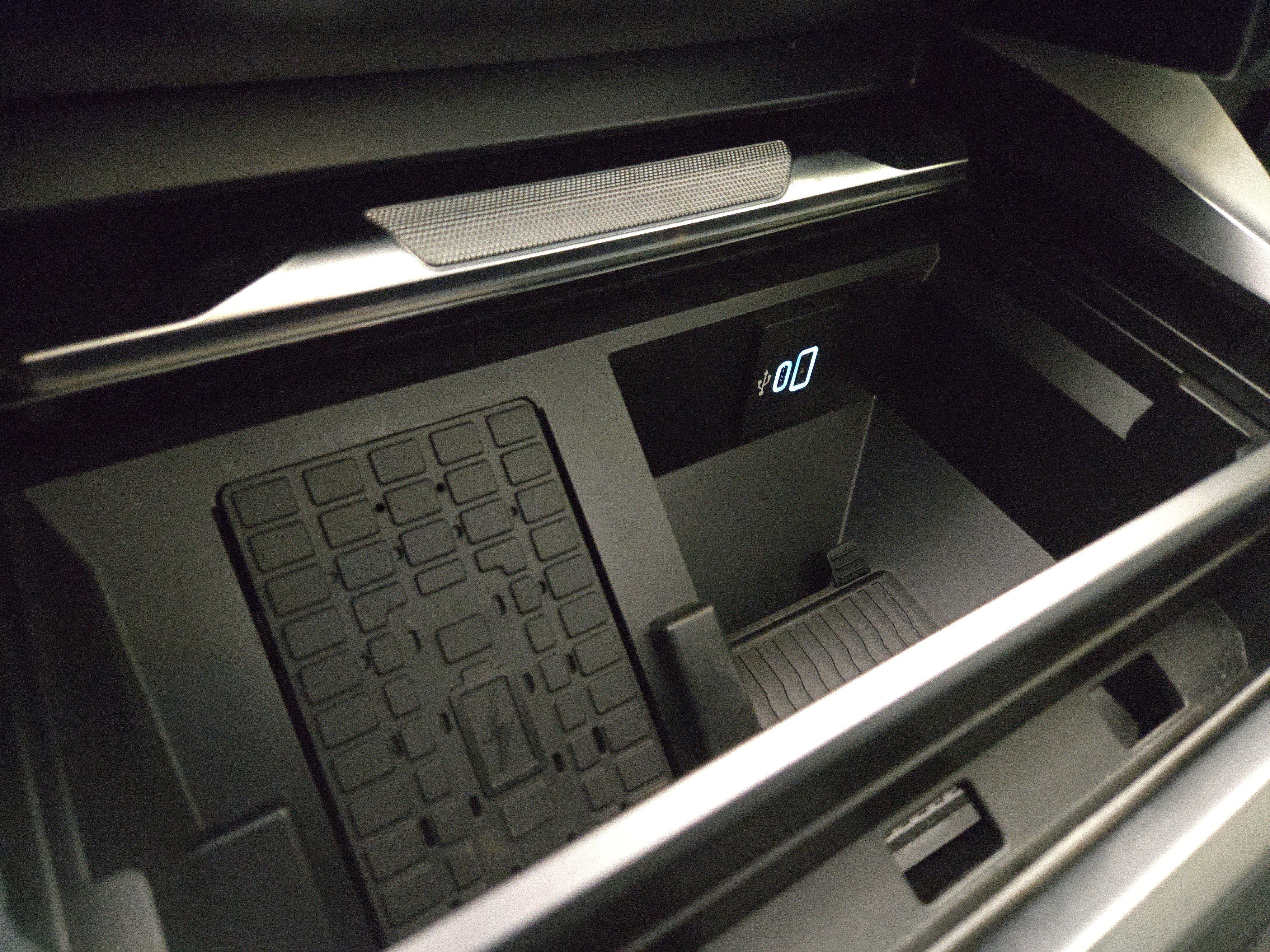 Used 2024 Ford F350 Limited w/ FX4 Off-Road Package image 28