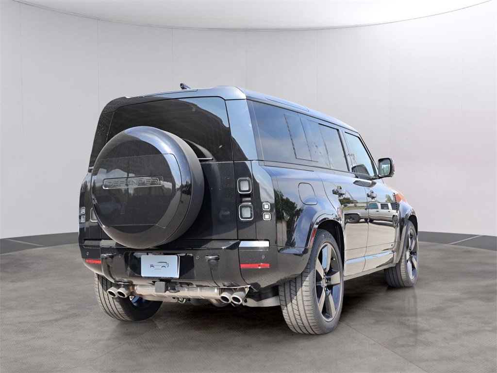 New 2026 Land Rover Defender 110 V8 image 5