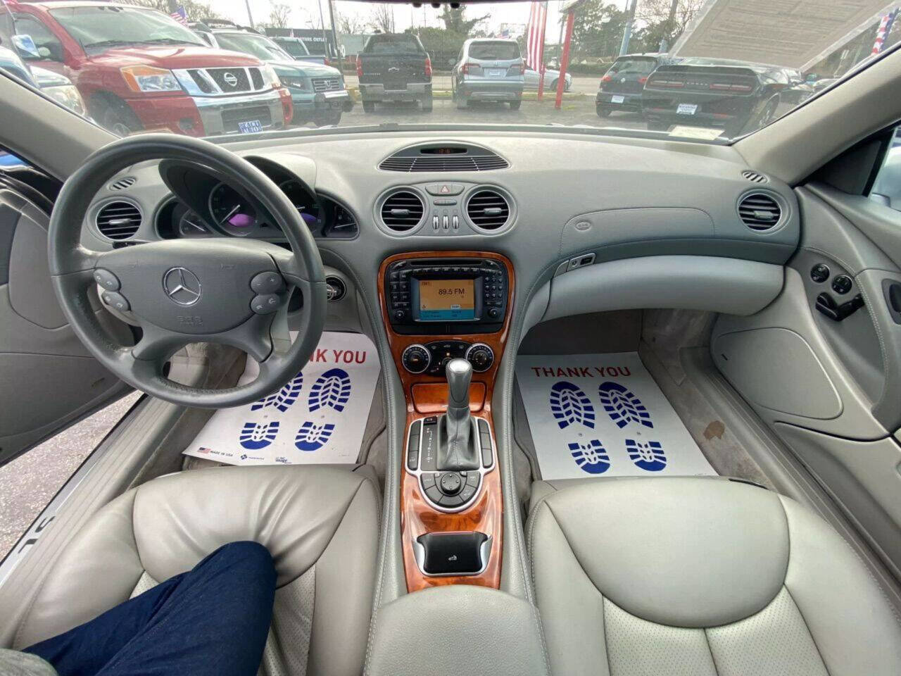 Used 2004 Mercedes-Benz SL 500 image 26