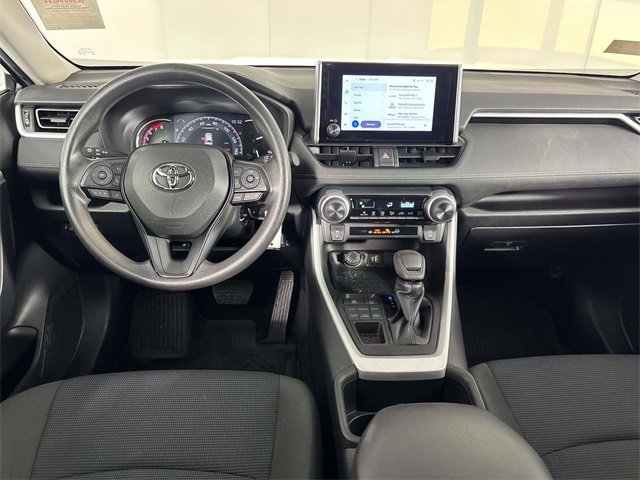 Used 2023 Toyota RAV4 LE image 13