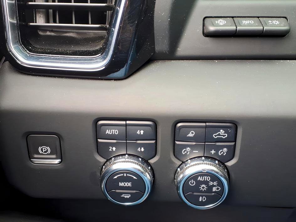 Used 2024 GMC Sierra 1500 Denali w/ Technology Package image 21