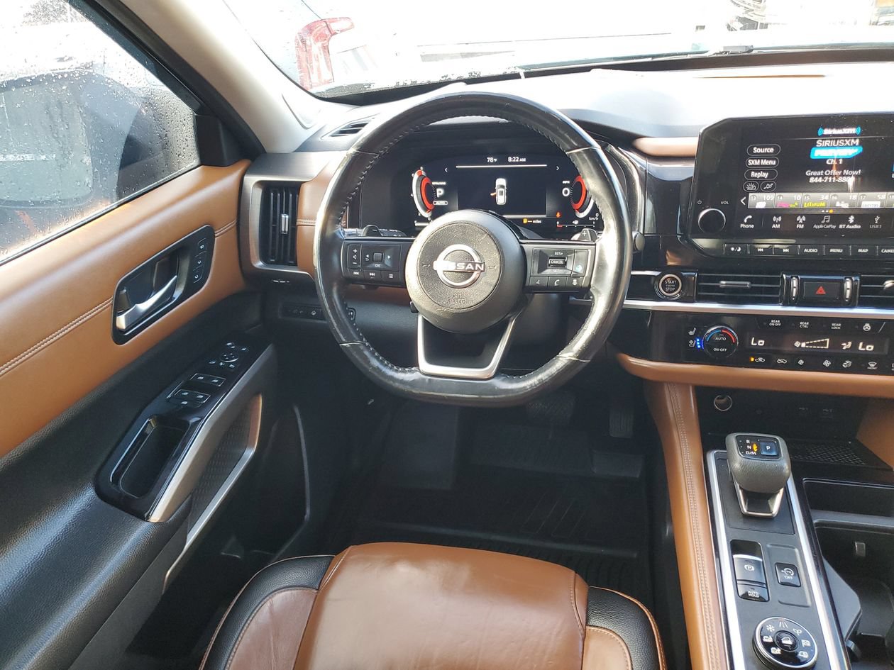 Used 2022 Nissan Pathfinder Platinum w/ Cargo Package AWD/4WD image 13