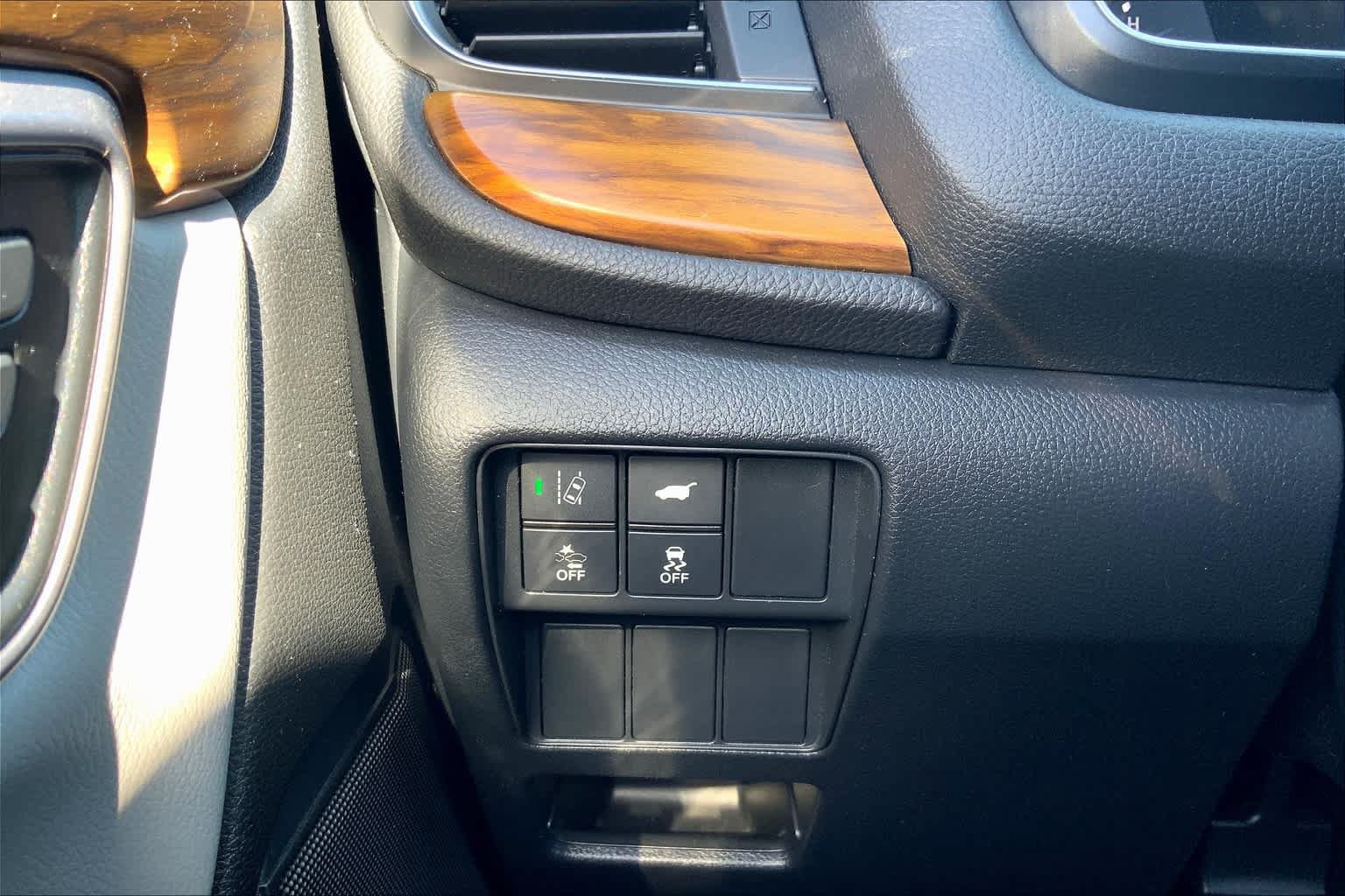 Used 2017 Honda CR-V Touring image 35