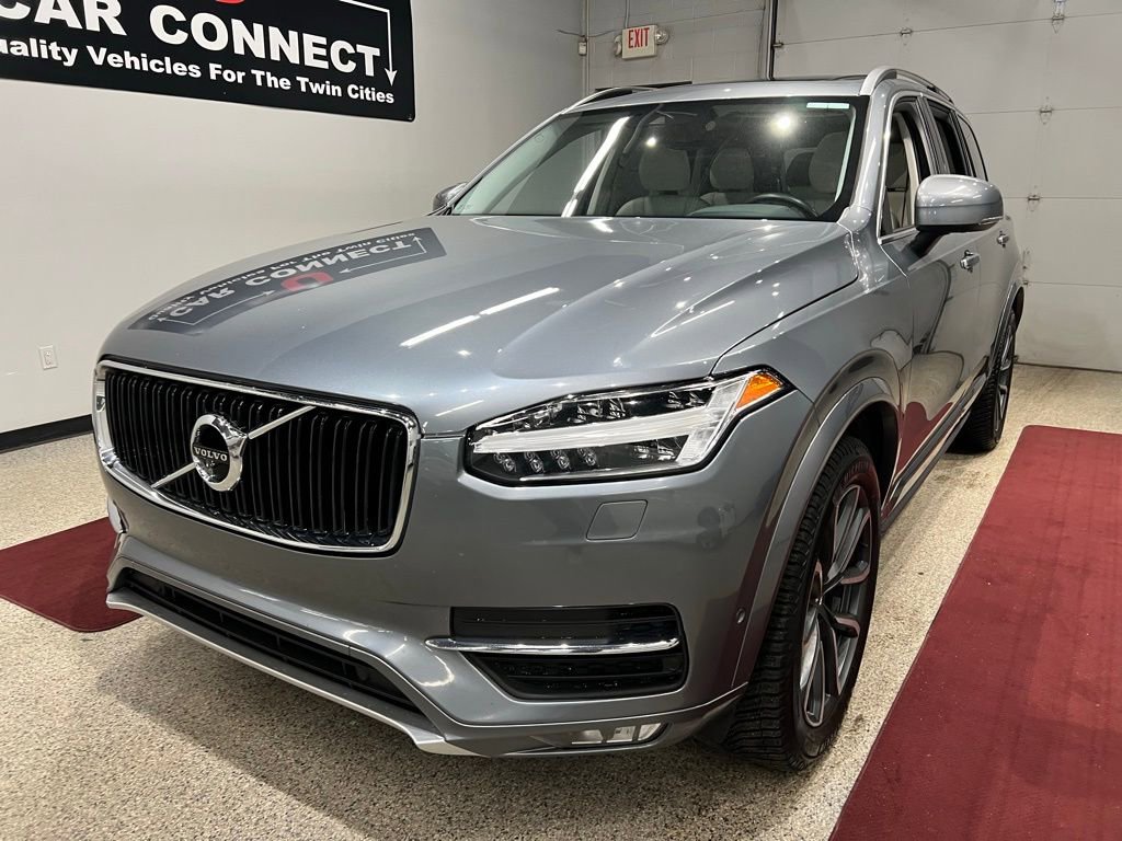 Used 2016 Volvo XC90 T6 Momentum image 4