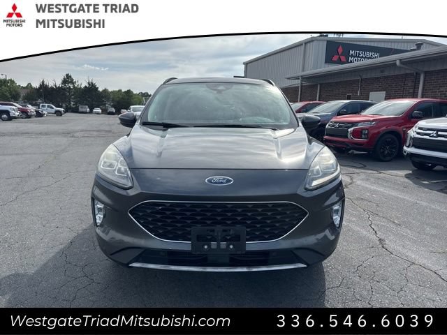 Used 2020 Ford Escape Titanium AWD/4WD image 2