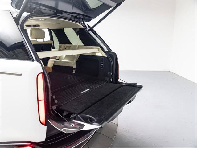 New 2026 Land Rover Range Rover Long Wheelbase SE AWD/4WD image 32