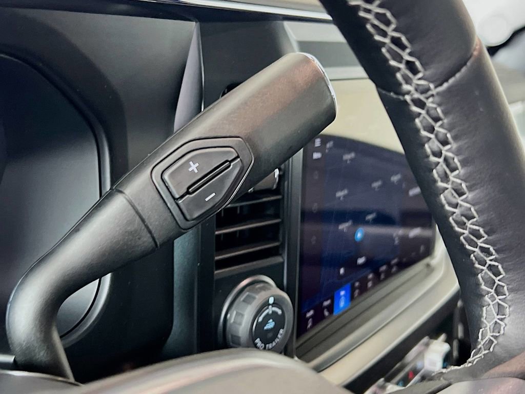 New 2026 Ford F250 Lariat w/ Black Appearance Package image 10