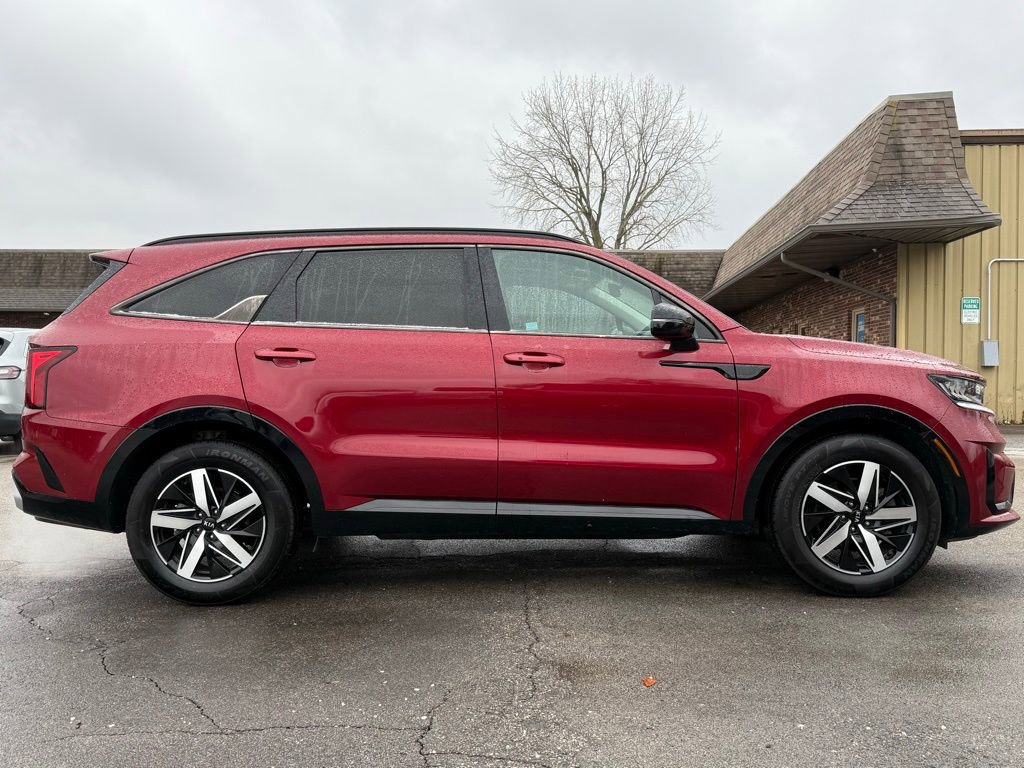 Used 2021 Kia Sorento S w/ Panoramic Sunroof Package FWD image 7