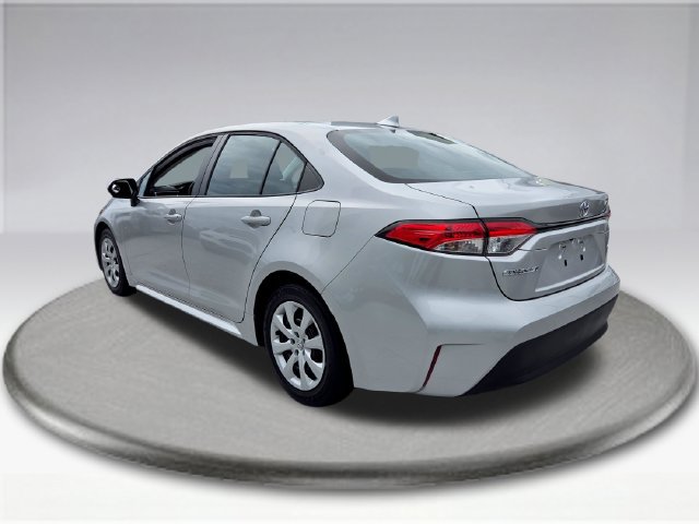 Used 2023 Toyota Corolla LE FWD image 15