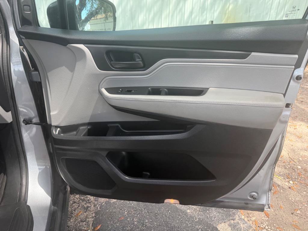 Used 2018 Honda Odyssey EX-L image 35