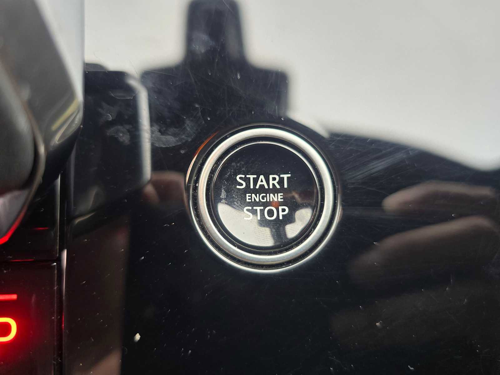 Used 2024 Land Rover Range Rover Sport Dynamic SE image 34