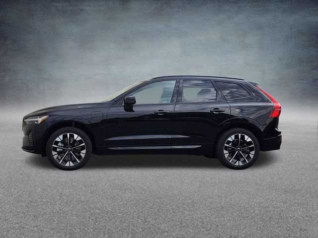 New 2026 Volvo XC60 T8 Plus w/ Climate Package PRO AWD/4WD image 8