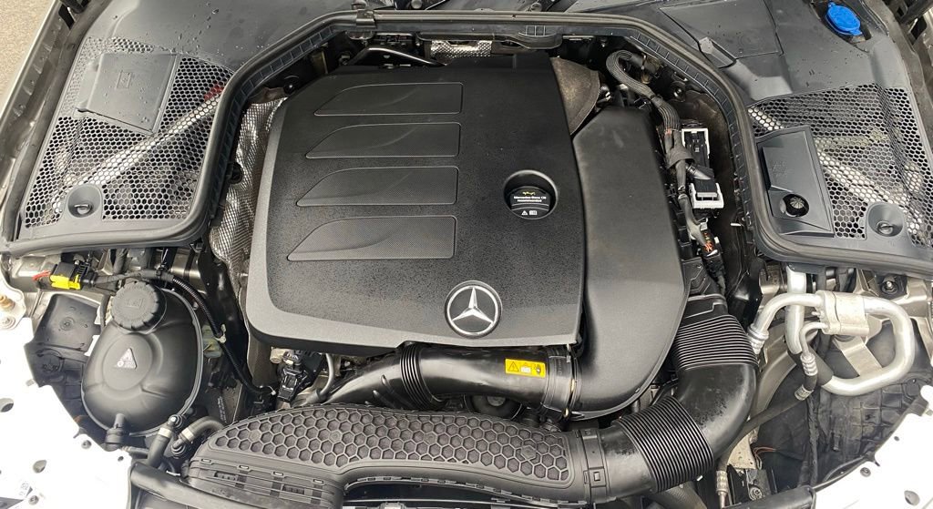 Used 2019 Mercedes-Benz C 300 4MATIC Cabriolet image 13