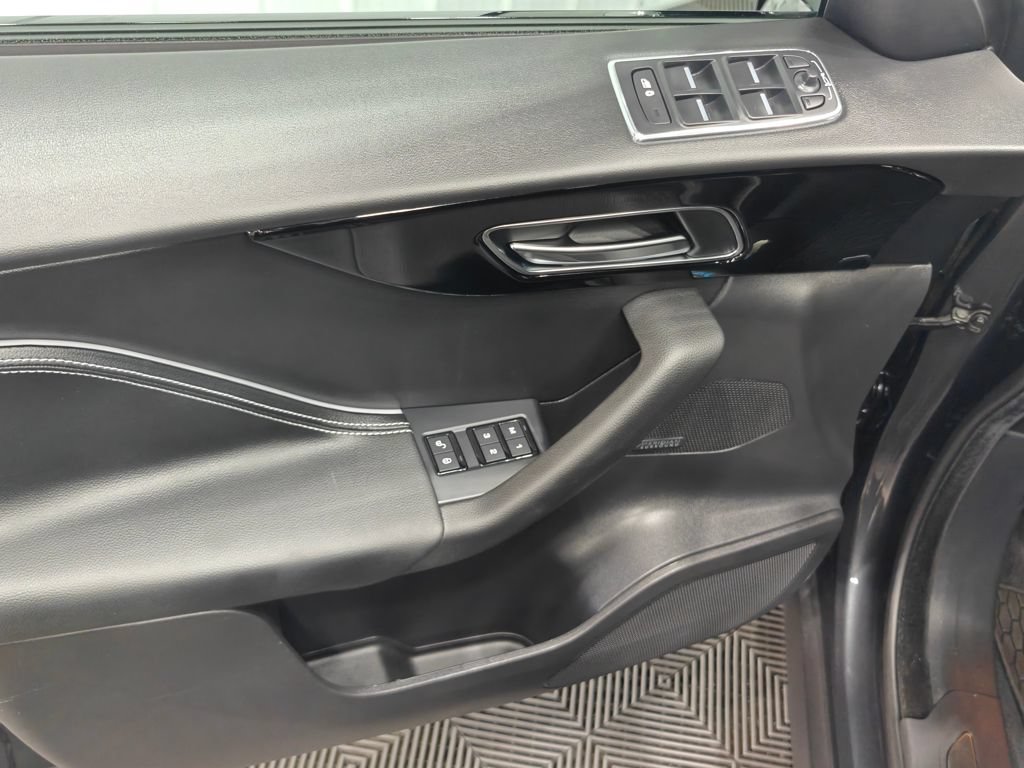 Used 2020 Jaguar F-PACE S AWD/4WD image 65