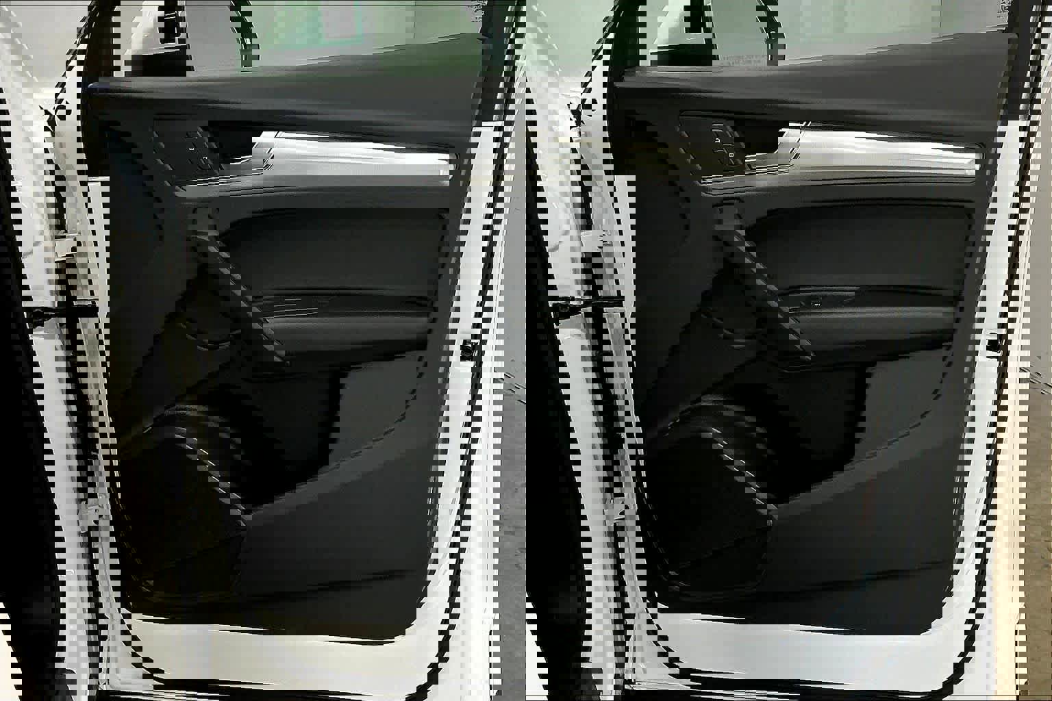 Used 2025 Audi Q5 2.0T Premium w/ Convenience Plus Package image 26