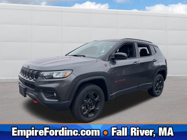 Used 2024 Jeep Compass Trailhawk