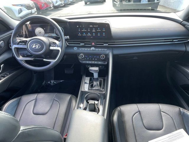 Used 2023 Hyundai Elantra Limited FWD image 7