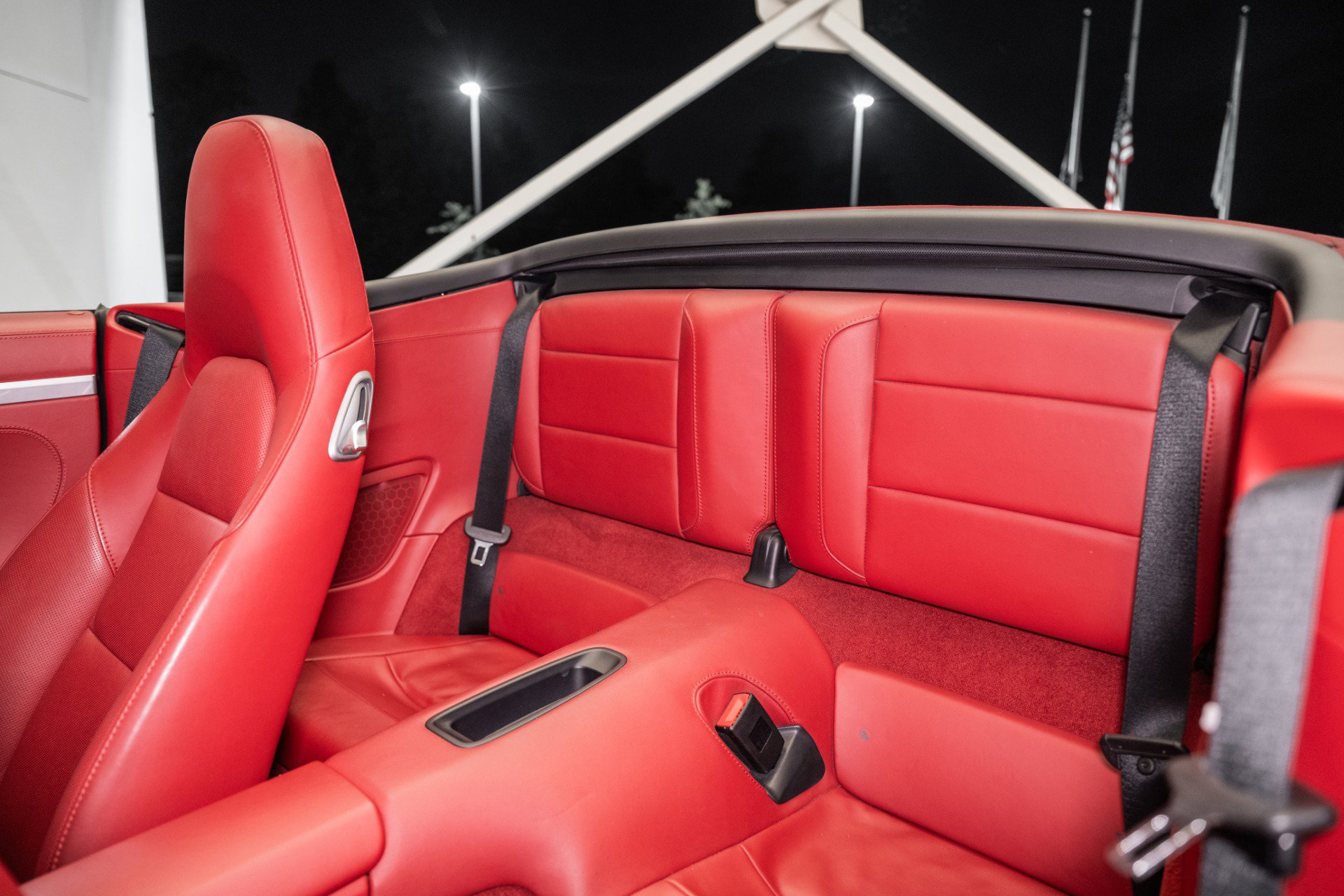 Used 2016 Porsche 911 Carrera S image 19