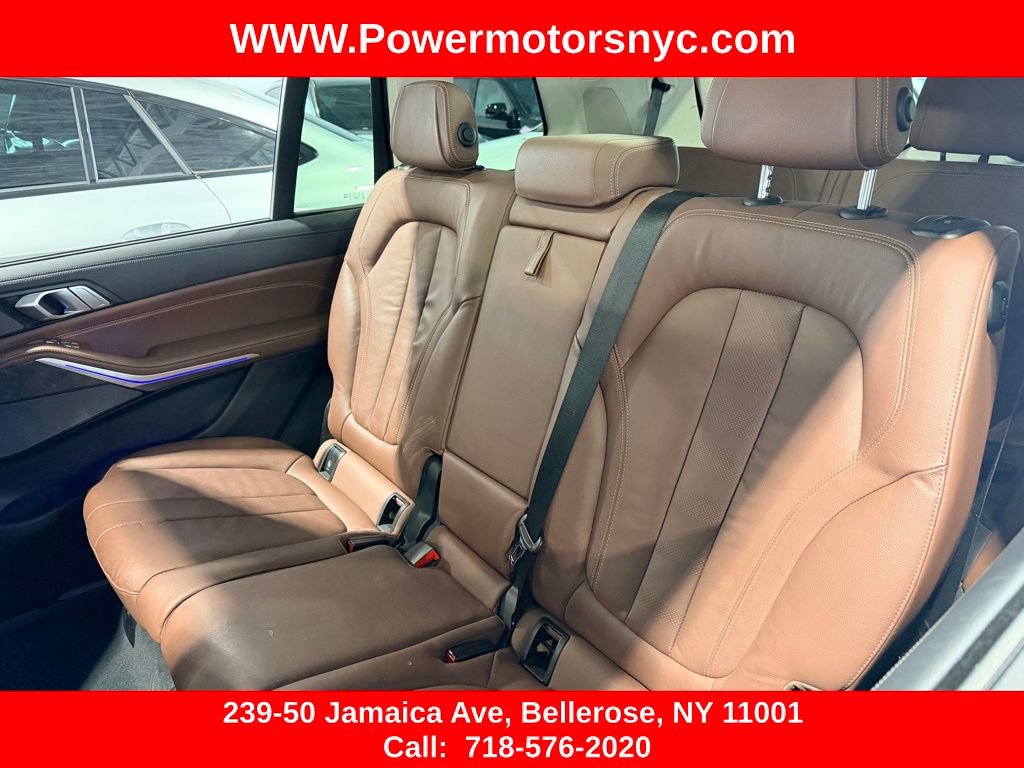 Used 2021 BMW X7 xDrive40i w/ Premium Package AWD/4WD image 19