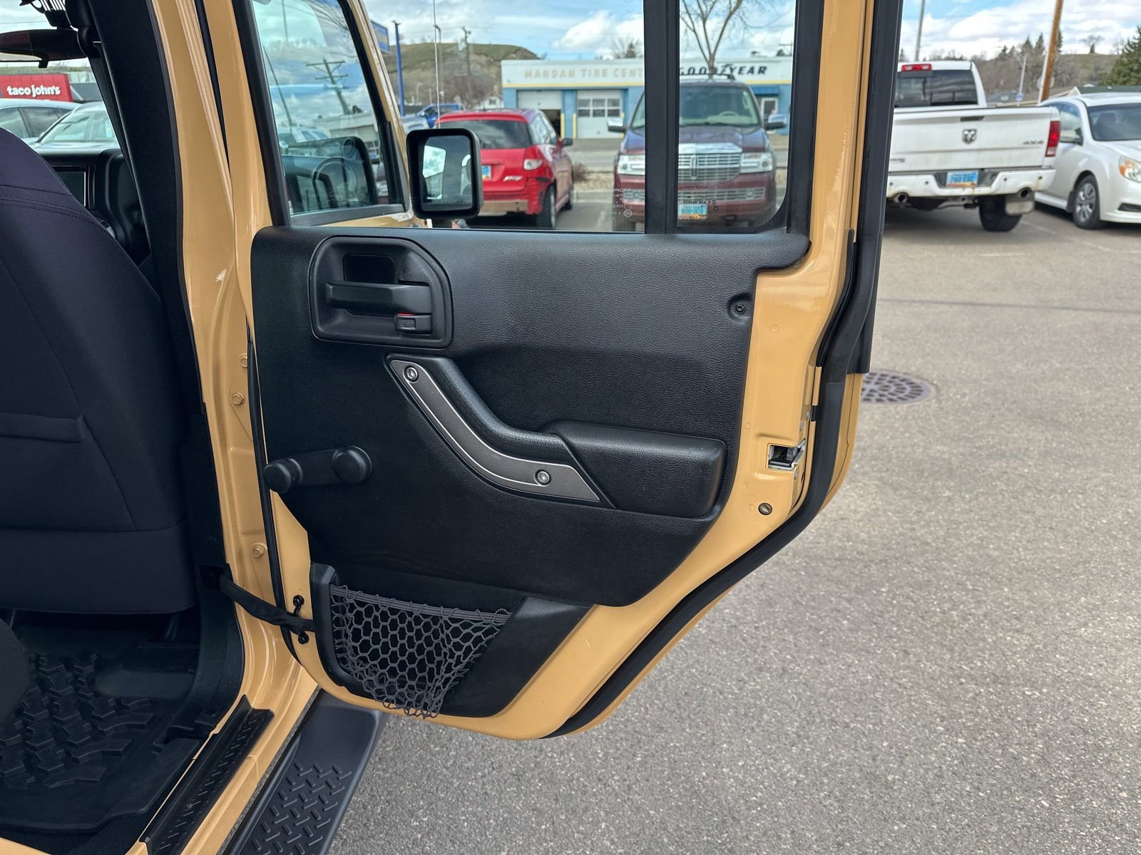 Used 2013 Jeep Wrangler Unlimited Sport AWD/4WD image 32