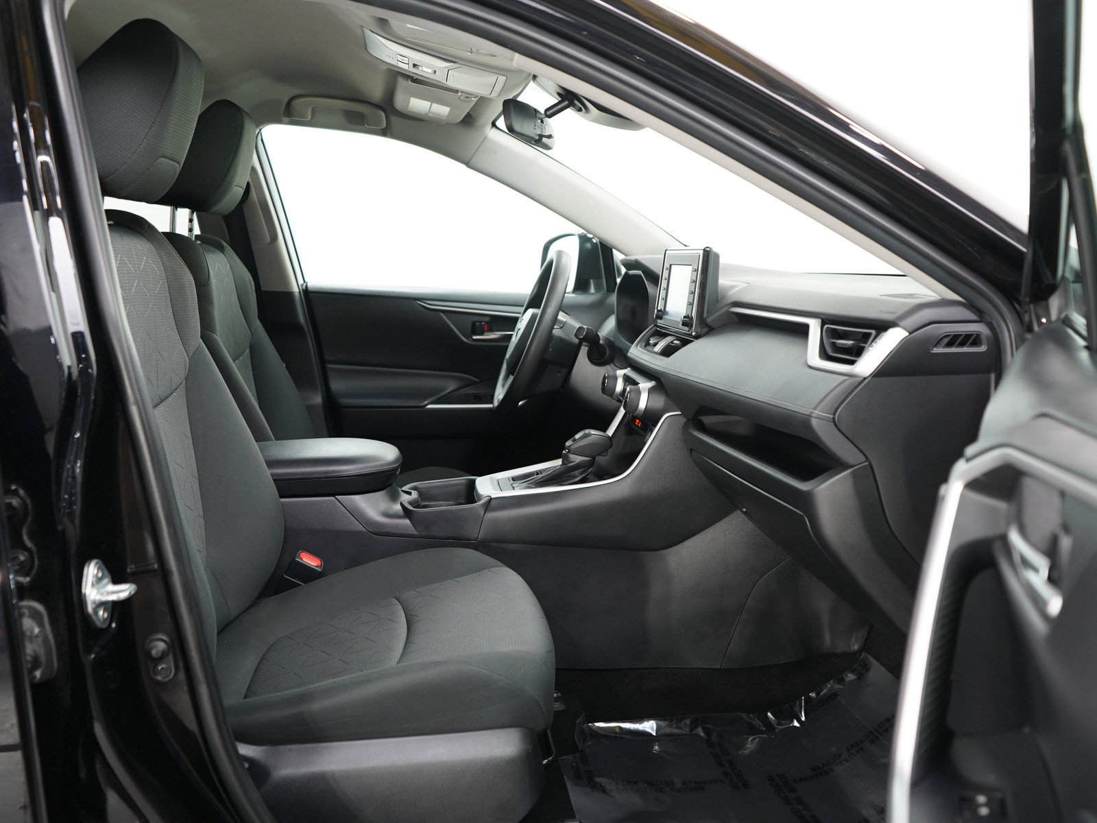 Used 2021 Toyota RAV4 XLE w/ Convenience Package AWD/4WD image 11
