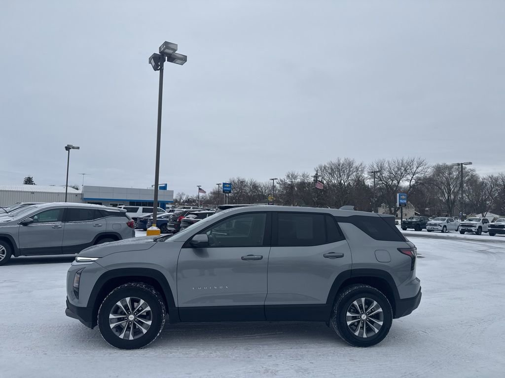 Certified 2025 Chevrolet Equinox LT w/ Safety and Technology Package image 2