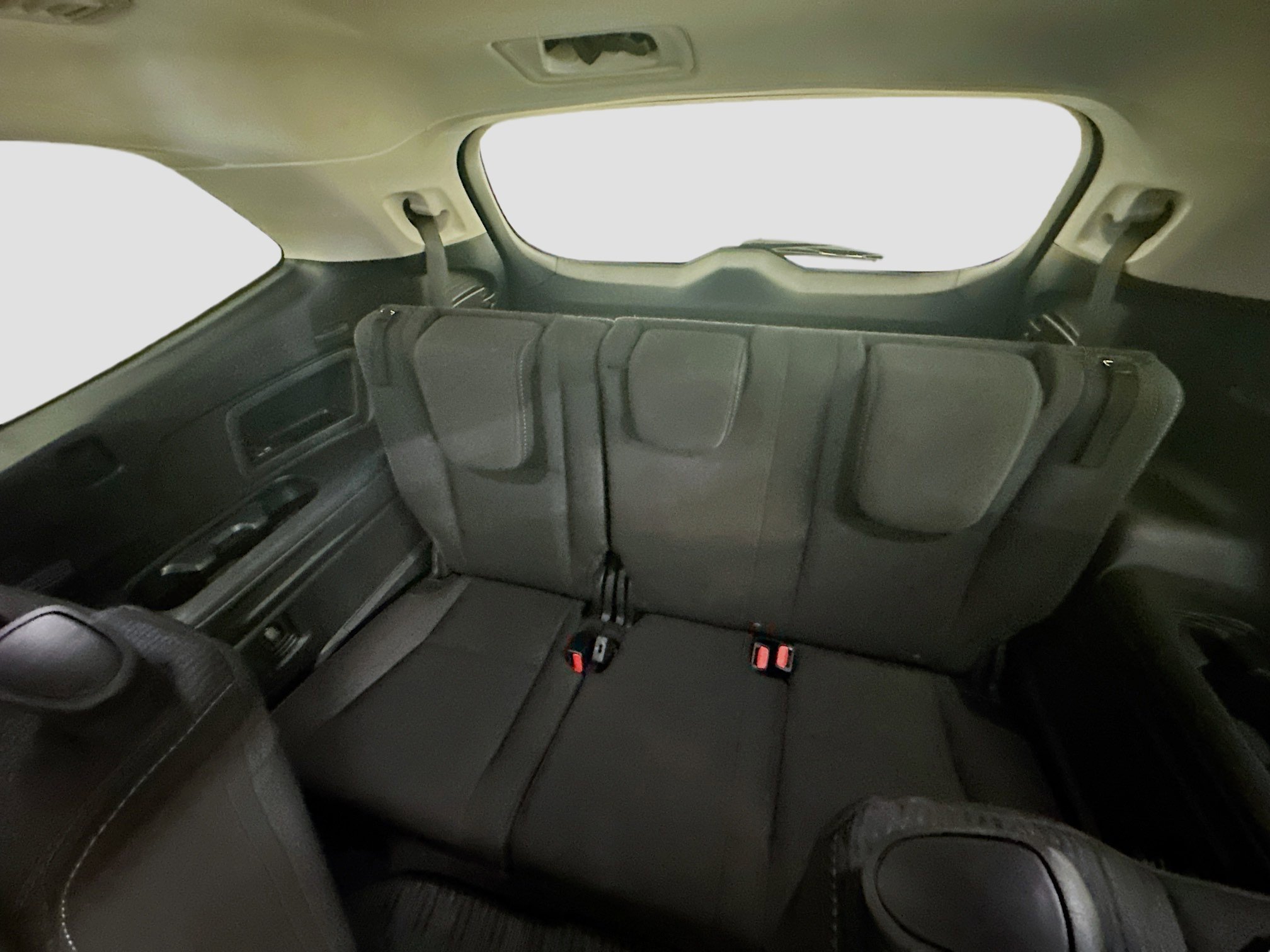 Used 2025 Subaru Ascent Premium image 30