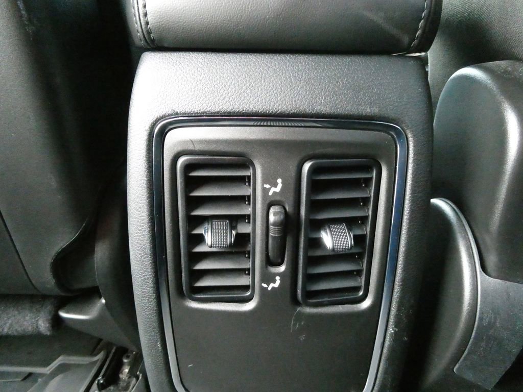 Used 2022 Jeep Grand Cherokee Laredo E AWD/4WD image 20